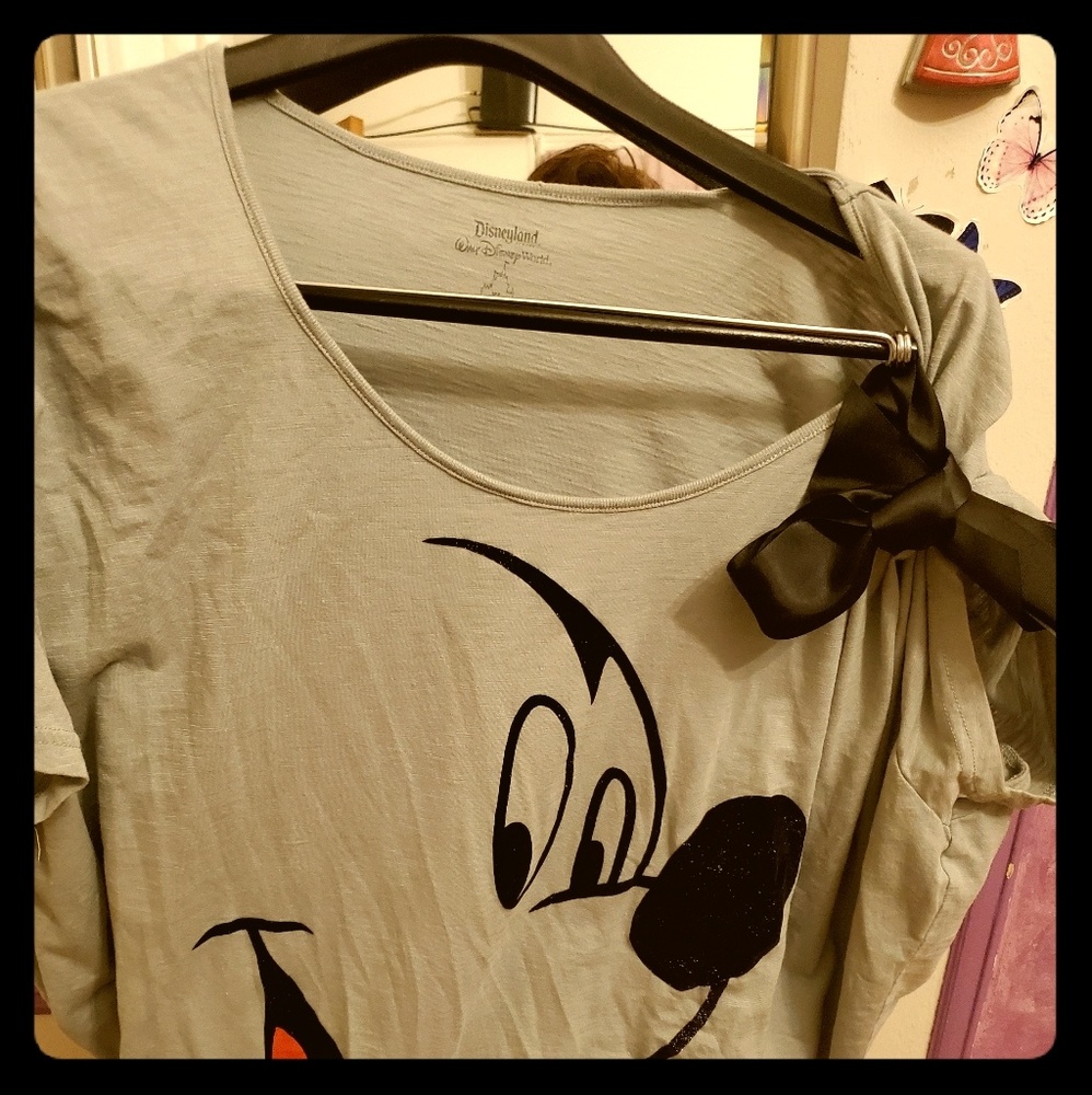 Disneyland Cute & Comfortable T-Shirt